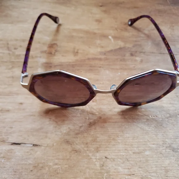 RAEN hexagonal sunglasses with tortoise and silver frame - Picture 2 of 6